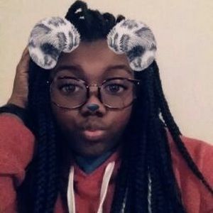 Meet your Posher, Candace